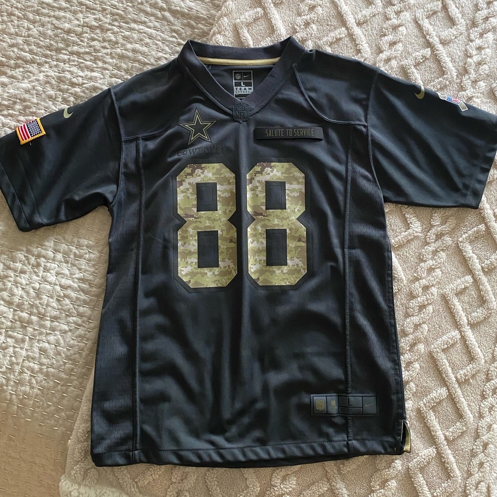 NFL Kids Salute to Service Football Jersey - Cowboys Bryant 88